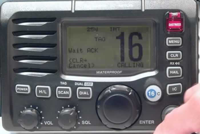 Radio VHF ASN (05): Détresse ASN par bouton DISTRESS