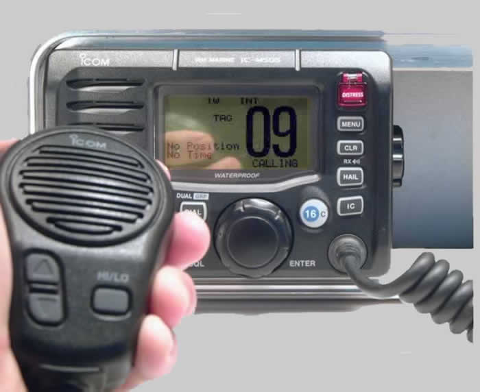 Radio VHF (08): COMMUNICATION avec la Capitainerie d'un Port de Plaisance (2)