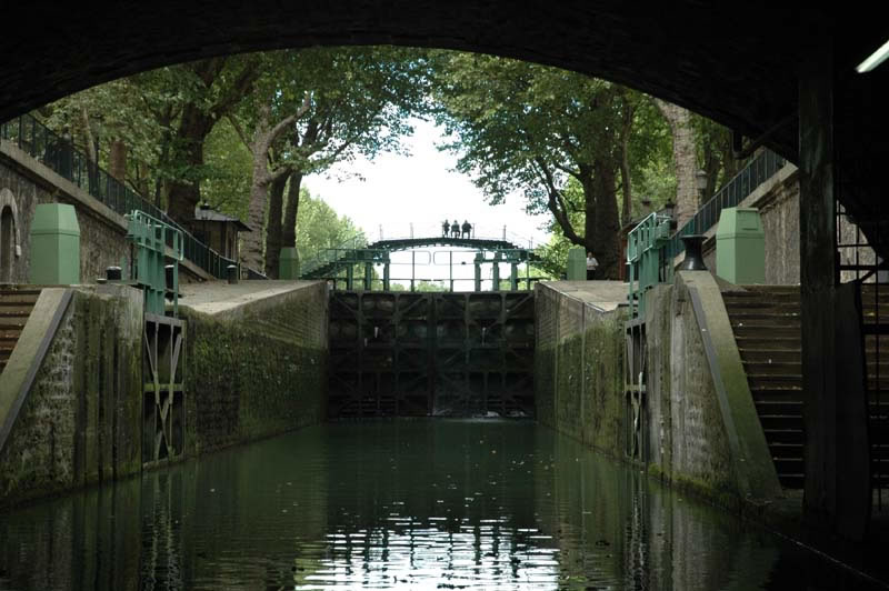 Sur le Canal Saint Martin à Paris (3)