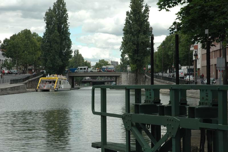 Sur le Canal Saint Martin à Paris (23)
