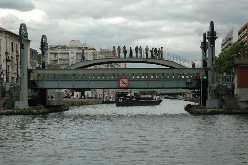 Sur le Canal Saint Martin à Paris (36)