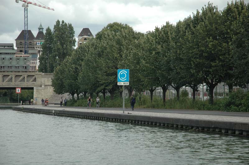 Sur le Canal Saint Martin à Paris (38)